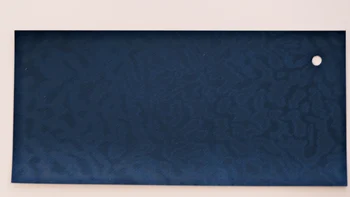 Изготовленная на заказ кожаная бумага с водонепроницаемым логотипом бренда, покрытая ПВХ, для подарков и переплетных работ